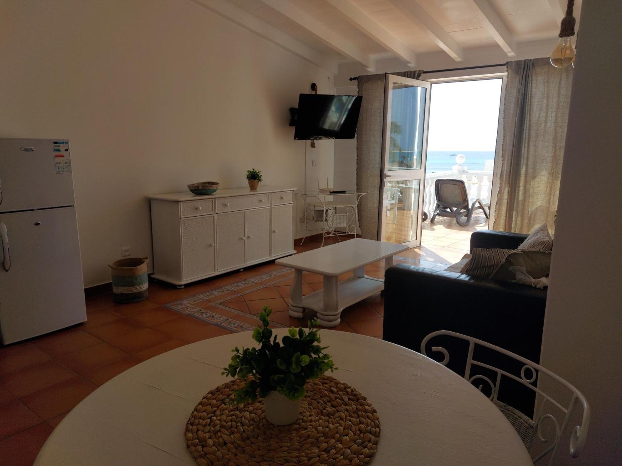 Vista Mar - Seafront Holiday Apartments Santa Maria Luaran gambar