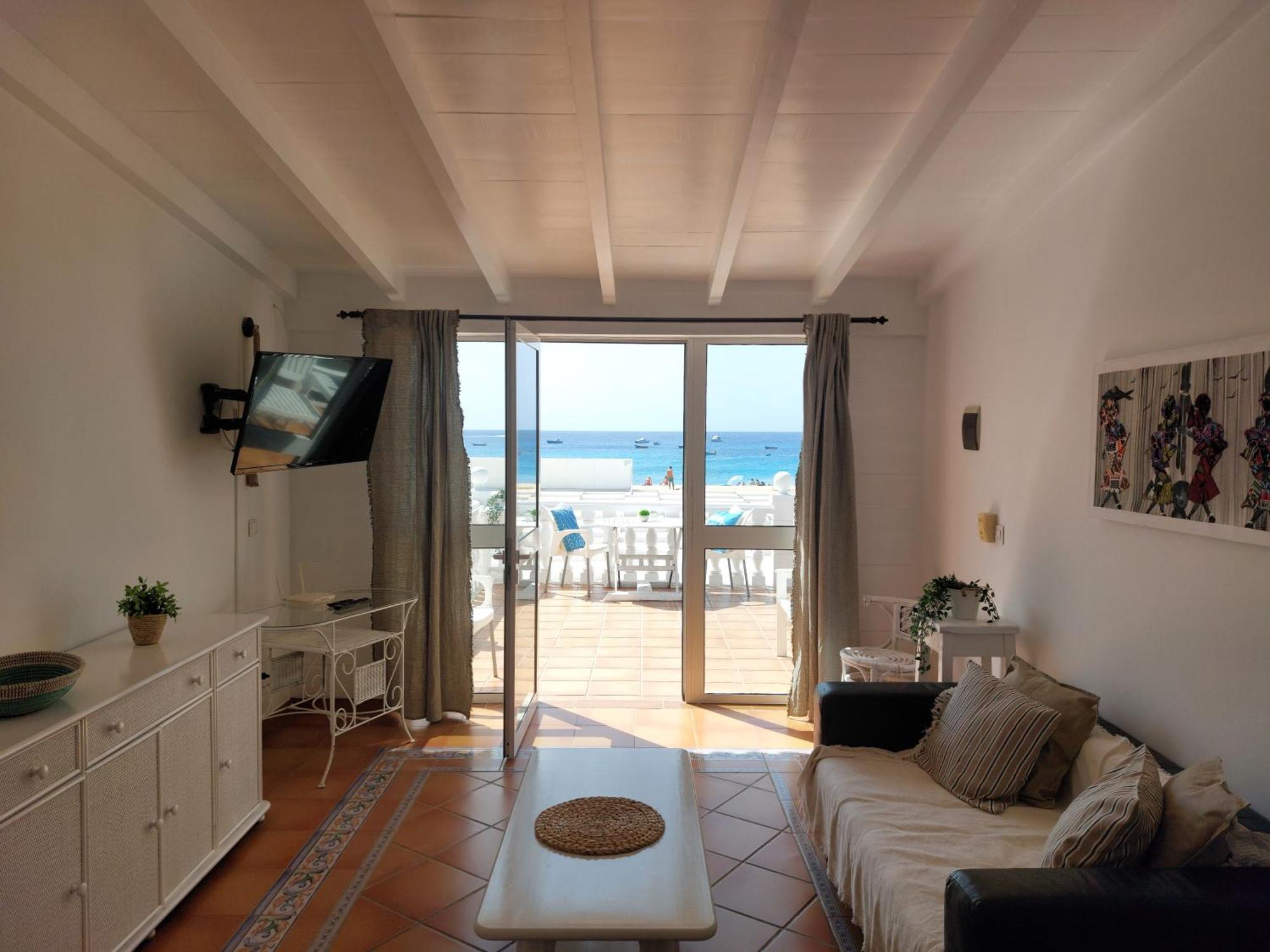 Vista Mar - Seafront Holiday Apartments Santa Maria Luaran gambar