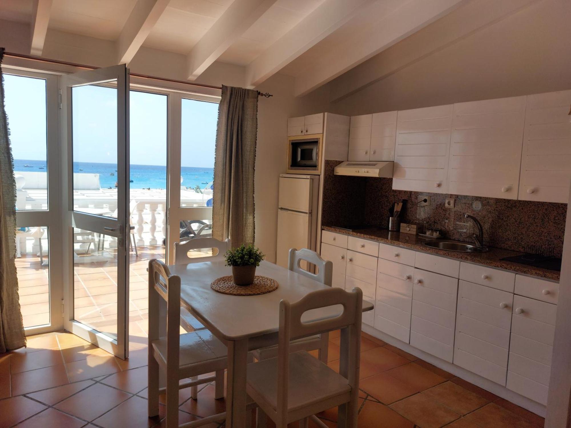 Vista Mar - Seafront Holiday Apartments Santa Maria Luaran gambar