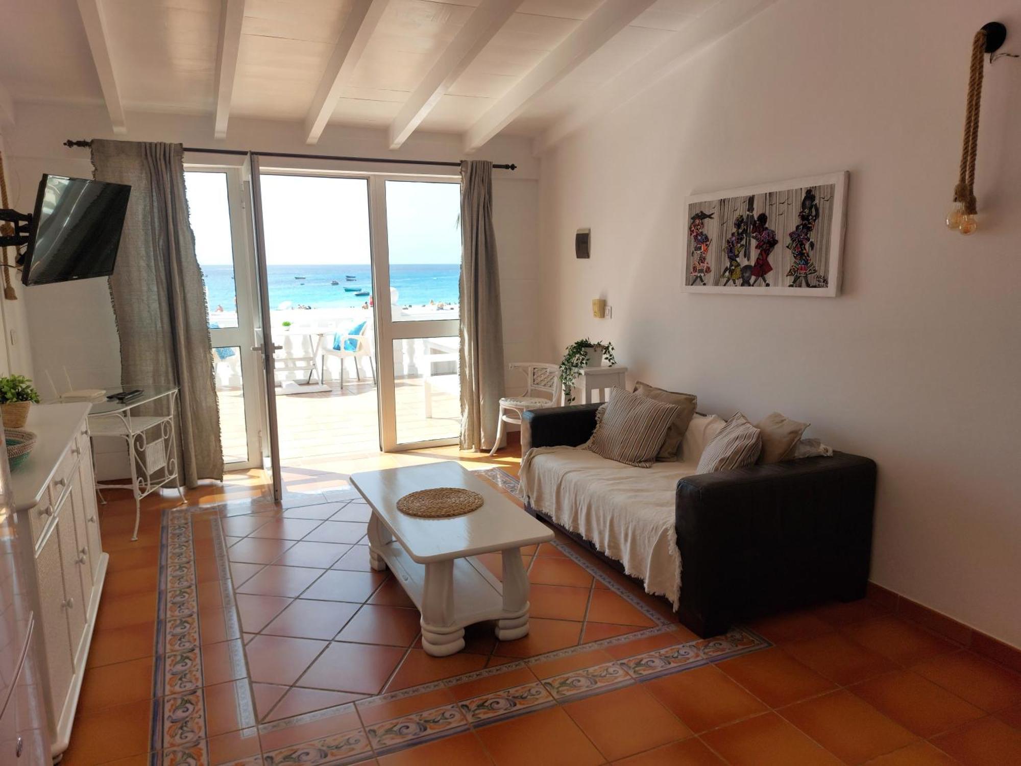 Vista Mar - Seafront Holiday Apartments Santa Maria Luaran gambar